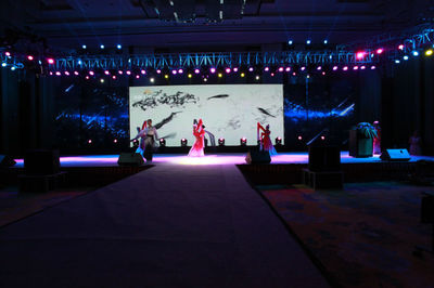 南昌年會(huì)禮儀慶典會(huì)議會(huì)展舞臺(tái)桁架燈光音響物料租賃_公司動(dòng)態(tài)_演藝吧_中華演出網(wǎng) 會(huì)議及展覽服務(wù)